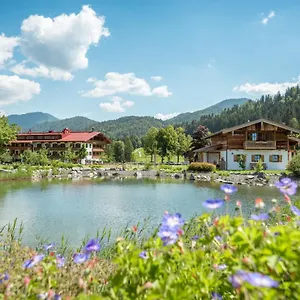 Relais & Chateaux Gut Steinbach Hotel Reit im Winkl