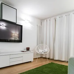 Monte Amiata , Milano Italia
